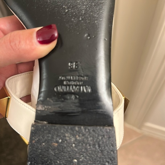 Valentino Garavani White and Gold Studded Sandals - Picture 8 of 12